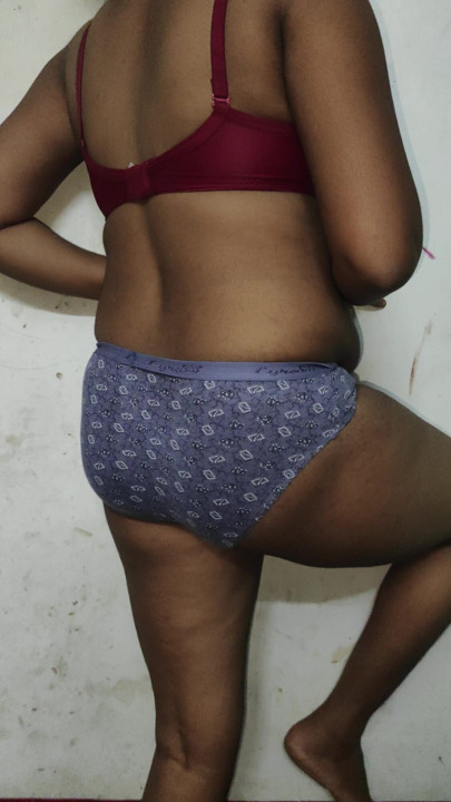 Desi hot aunty
