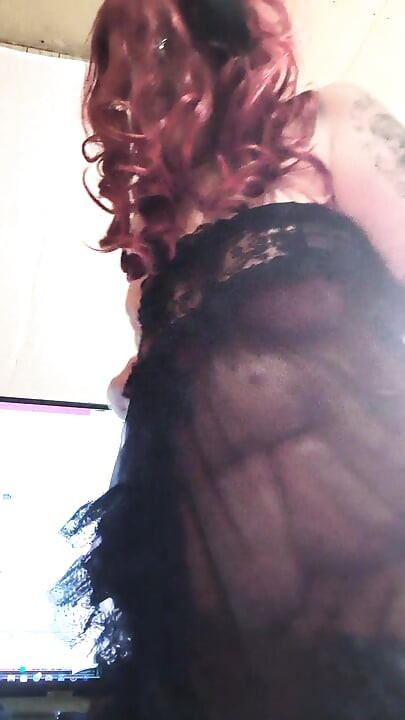 U 곤나가 도넛을 벗기고 내 얼굴에 시오후키로 입을 닫아