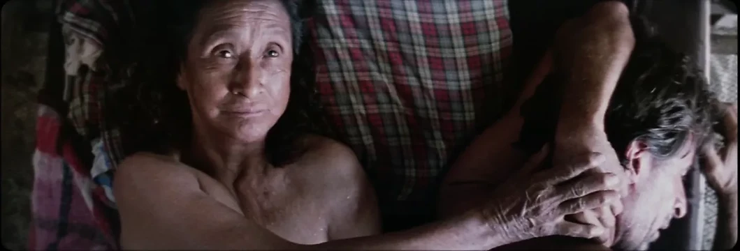 Magdalena Flores Nude in Japon (2002)