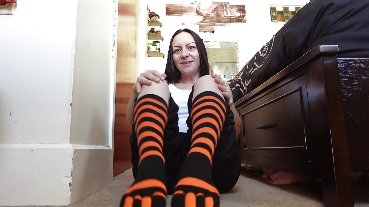 You Thought I'd Be Nice, Toe Sock Tease