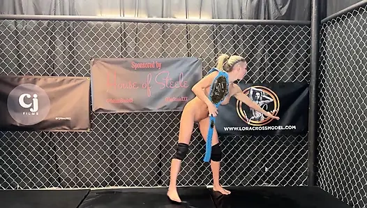 Pertama kali sambil bugil sama lora cross sinthia bee dan tatiana steele