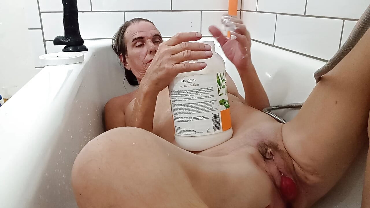 Lizzy yum sd şubat 2026 sonrası transeksüel dildoyla mastürbasyon yapıyor seks oyuncağı amcık seks bebeği #138
