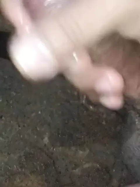Moj veliki kurac daje puno sperme