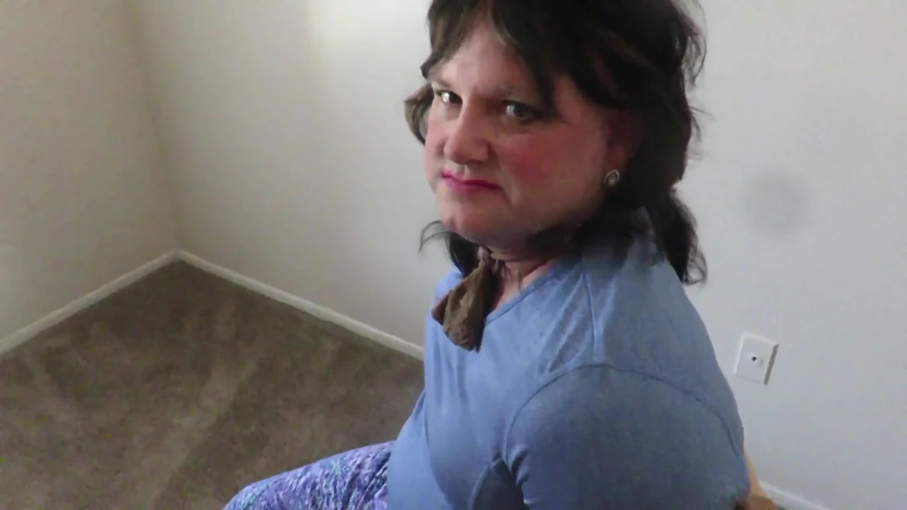 Oh no Brittney is captive, a poor Damsel in distress