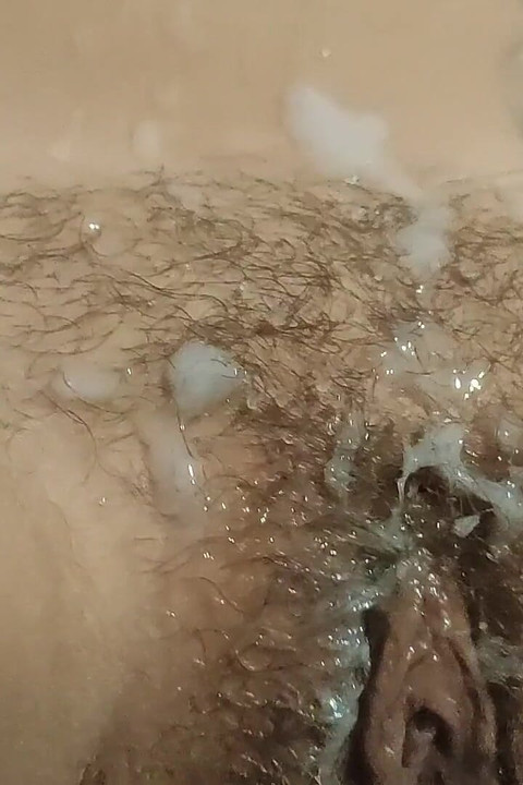 毛茸茸的阴部操逼