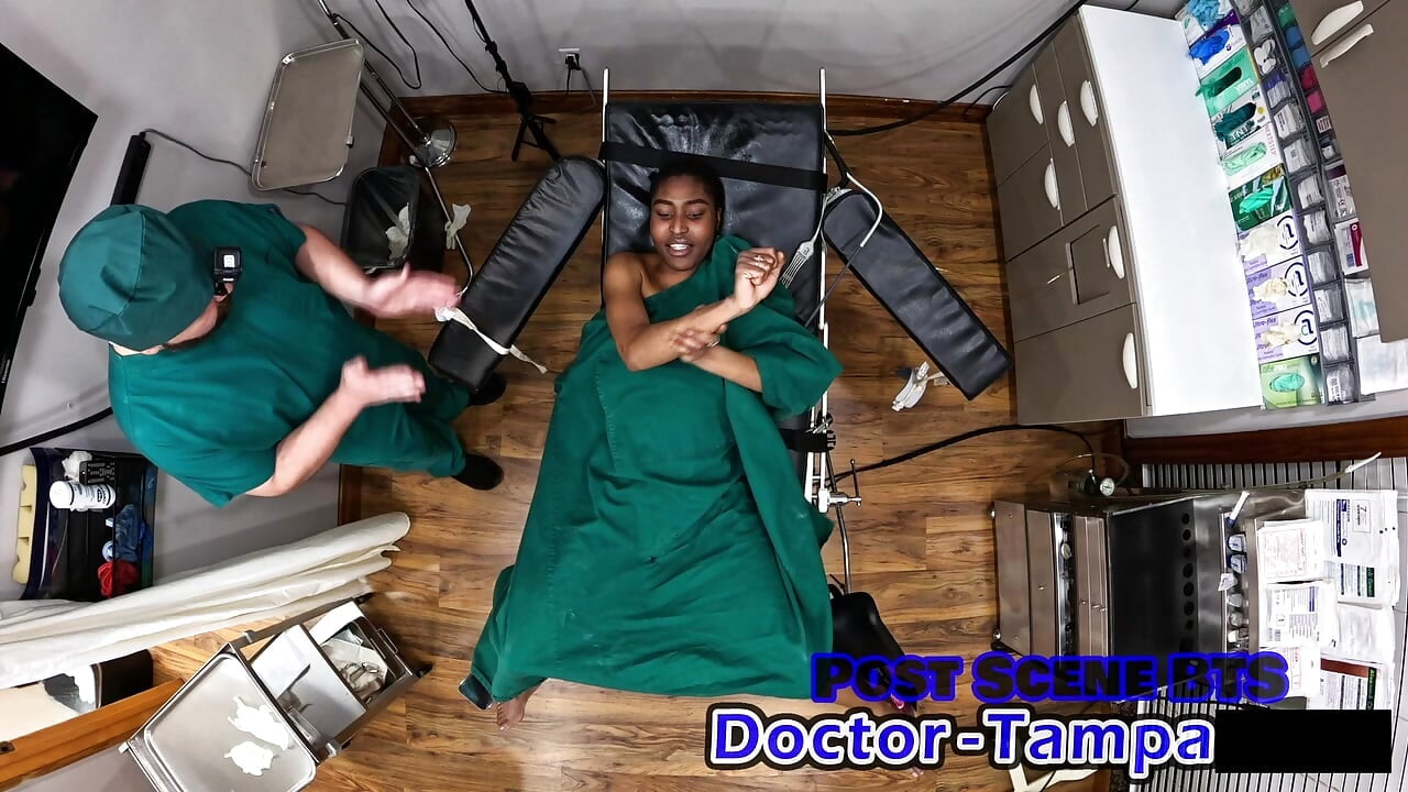 Dr Tampa - 인간 기니피그 - 데이지 Mynx