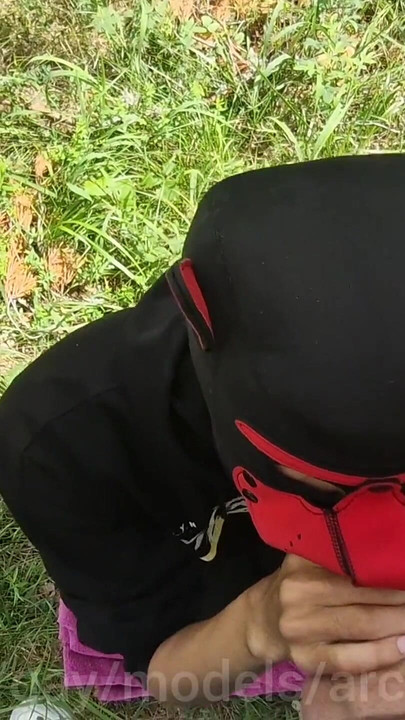 Extreme Shock, a Fucked on the Hood of a Car Near Truckers Watching Our Fuck Without a Condom.