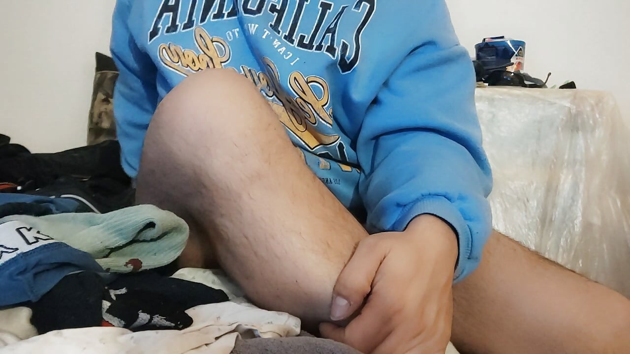 Dirtyjunkbro bir daha çoraplarını yıkamadı! Toprak!