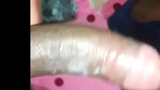 Мамочка трахается на уличных секс-видео с большими сиськами