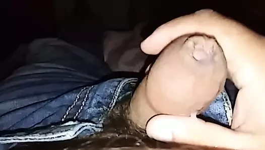 Moi en train de me branler, j'adore ça