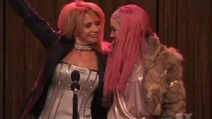 Rosanna Arquette and Ashley Johnson - Dirt