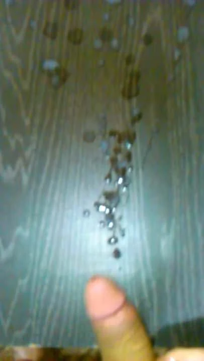 Epic cumming (HUGE CUMSHOT)