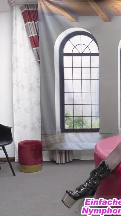 令人啪啪 "丑陋的老朋特在妓院遇到德国素人"