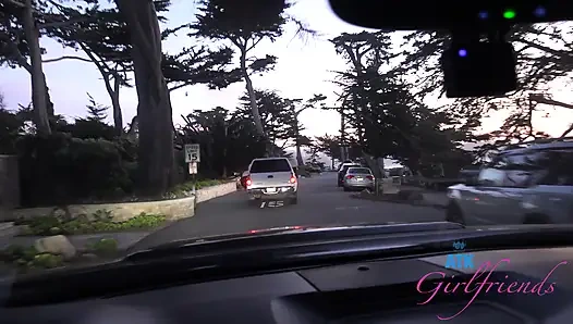 Imani ile okyanus gezisine devam edersen o sana tam bir elle muamele, ayakla muamele ve sakso çekiyor, seninle bitiyor