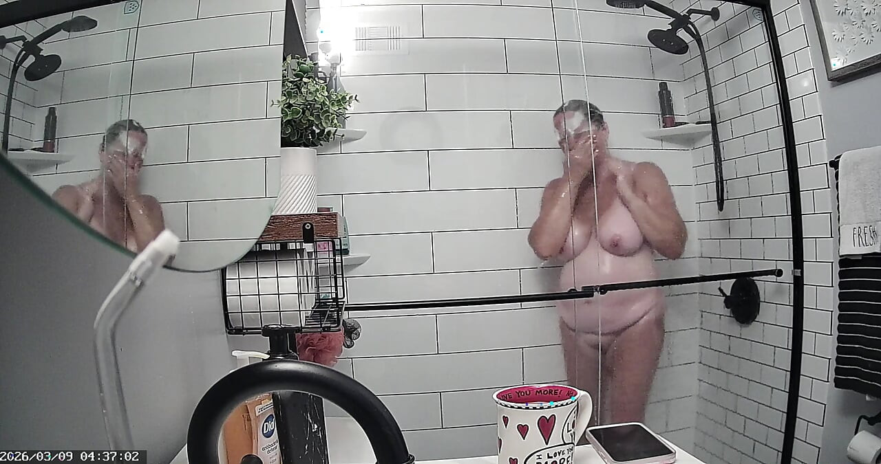 Mrs. Joanne Tanner a Real Public Schoolteacher Captured in the Shower 03-09-2026