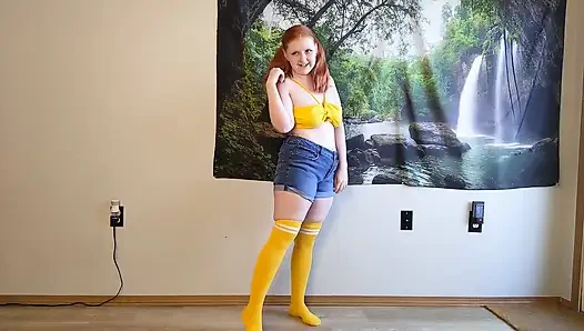 Двойной камшот на лицо невинной рыжей