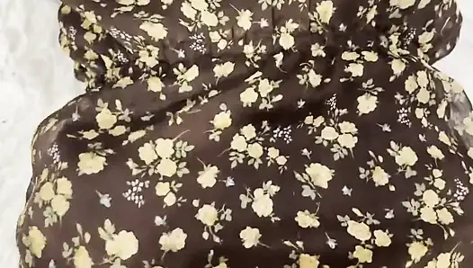 Arkadaşının partisinde orta yaşlı seksi kadını siktim