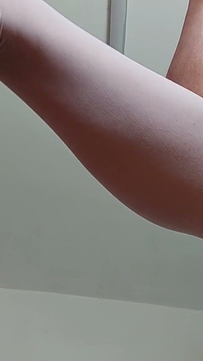 Amateur milf pussy hair, big ass, big tits. Sexy mom tries on tights. | Clip 1