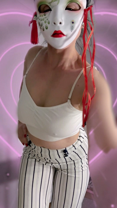 Kawaii Babe: Trying My New Cute Mask