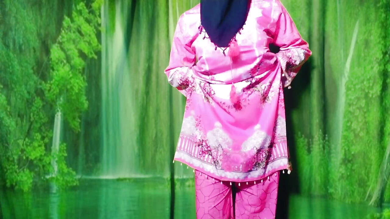 Bengali very beautiful hot housewife sex.mp4