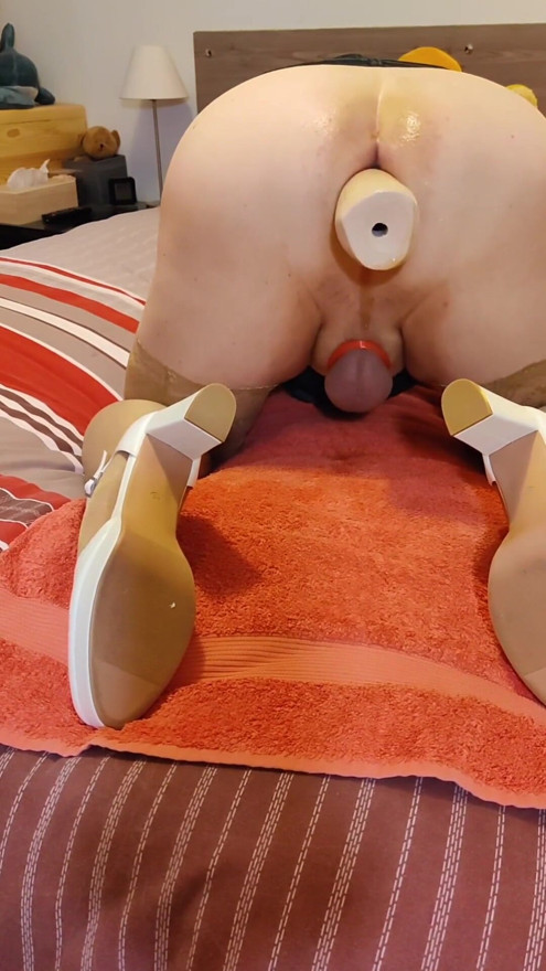 Anal disassembly with a dildo Fist | Clip 1