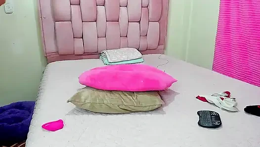 Teen Slut with Big Tits Double Penetrates Herself and Squirt