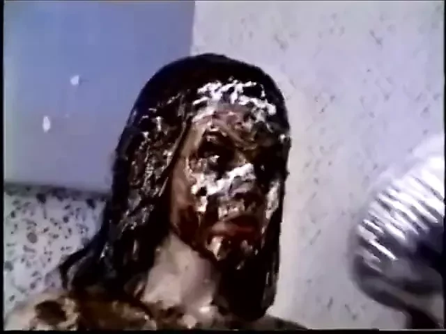 Bakery Messy Sploshing