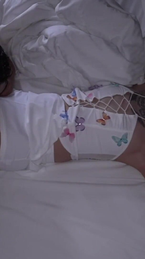 18+ Vol. 12 | Clip 2
