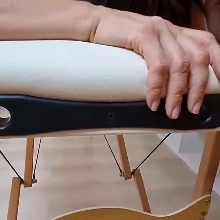 Esposa compartida con masajista 2