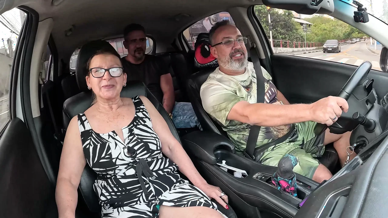 Alex Ferraz Levou a Sogra Para Carona E Leva Rola Dos Dois E Acaba Em DP - Mya MILF