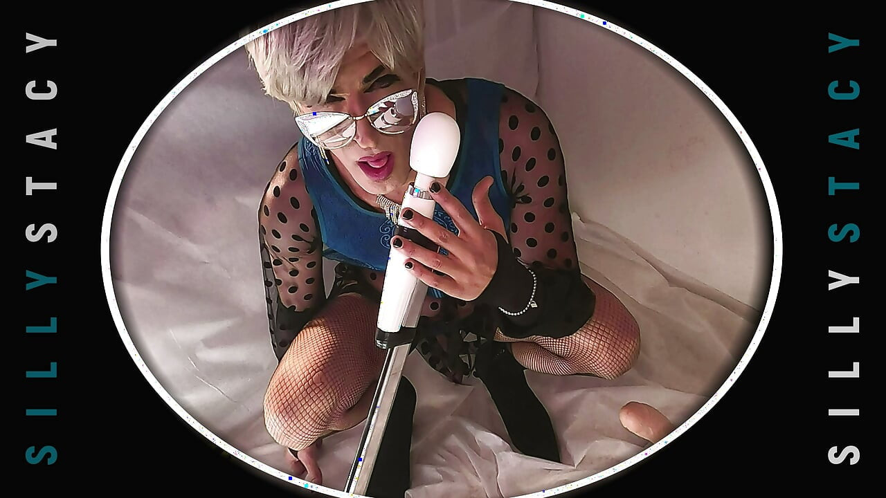 Cute Sissy Deepthroat Sucking Training