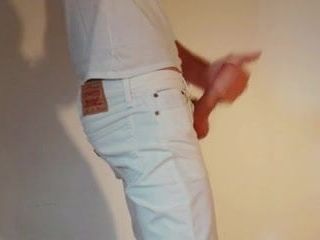 白色牛仔裤和鸡巴