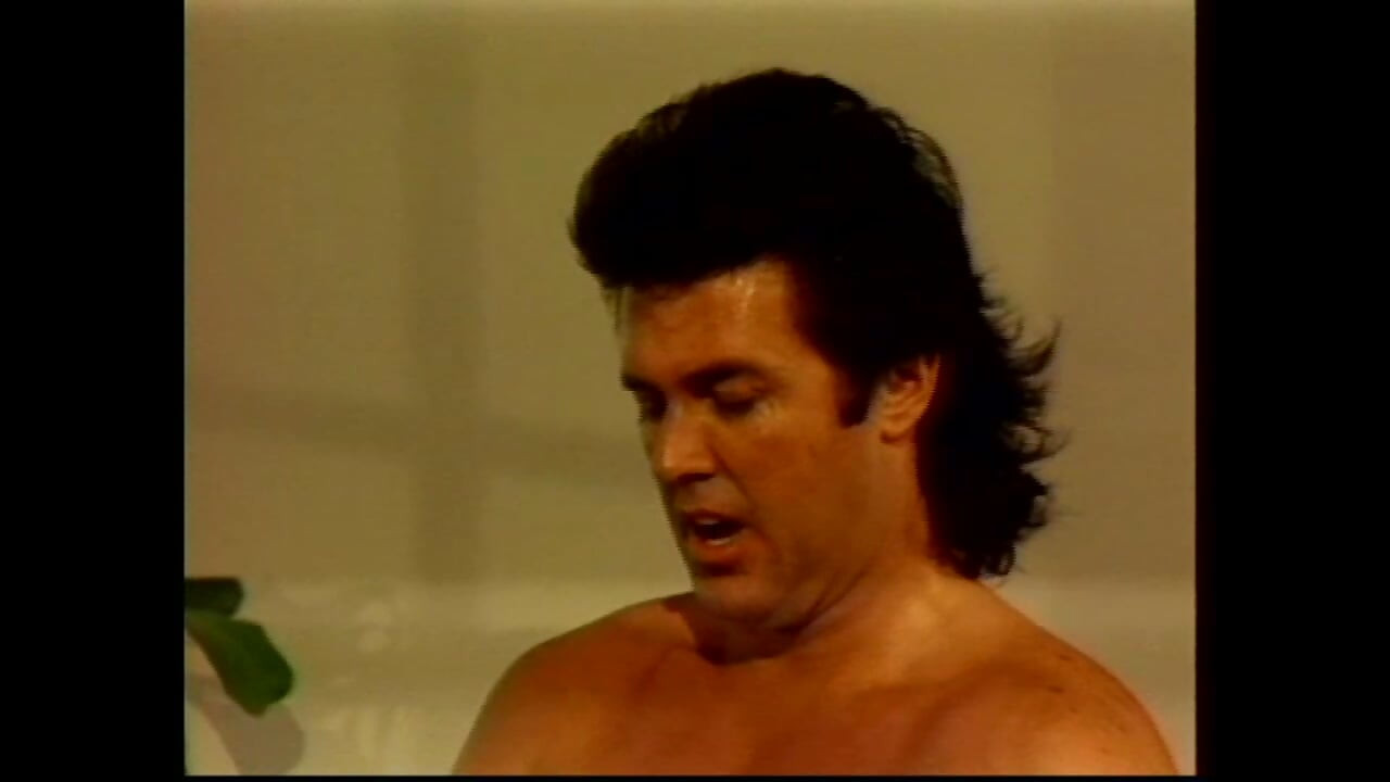 火辣巨乳的三人行他妈的