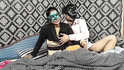 Malik Ko Naukani Ne Apne Salary Badhane Ky Ley Malik Ko Khus Keya, Desi Hindi Porn Videos