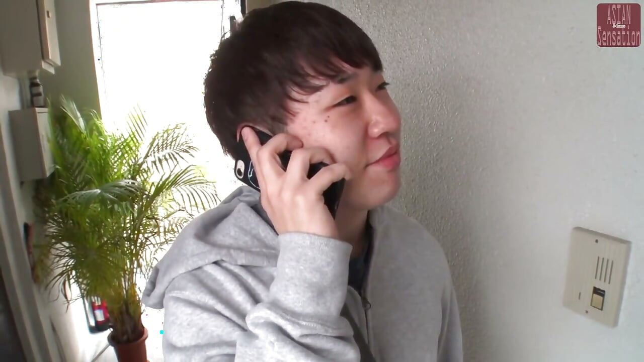 Scambiata per la mia ragazza - Accidentalmente è andato dritto e finisce con un Creampie - Parte 1