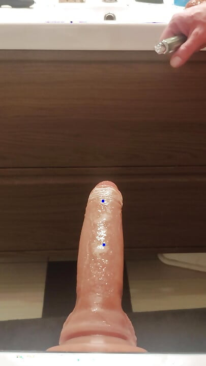 Dildo purushon ki gand chudaee