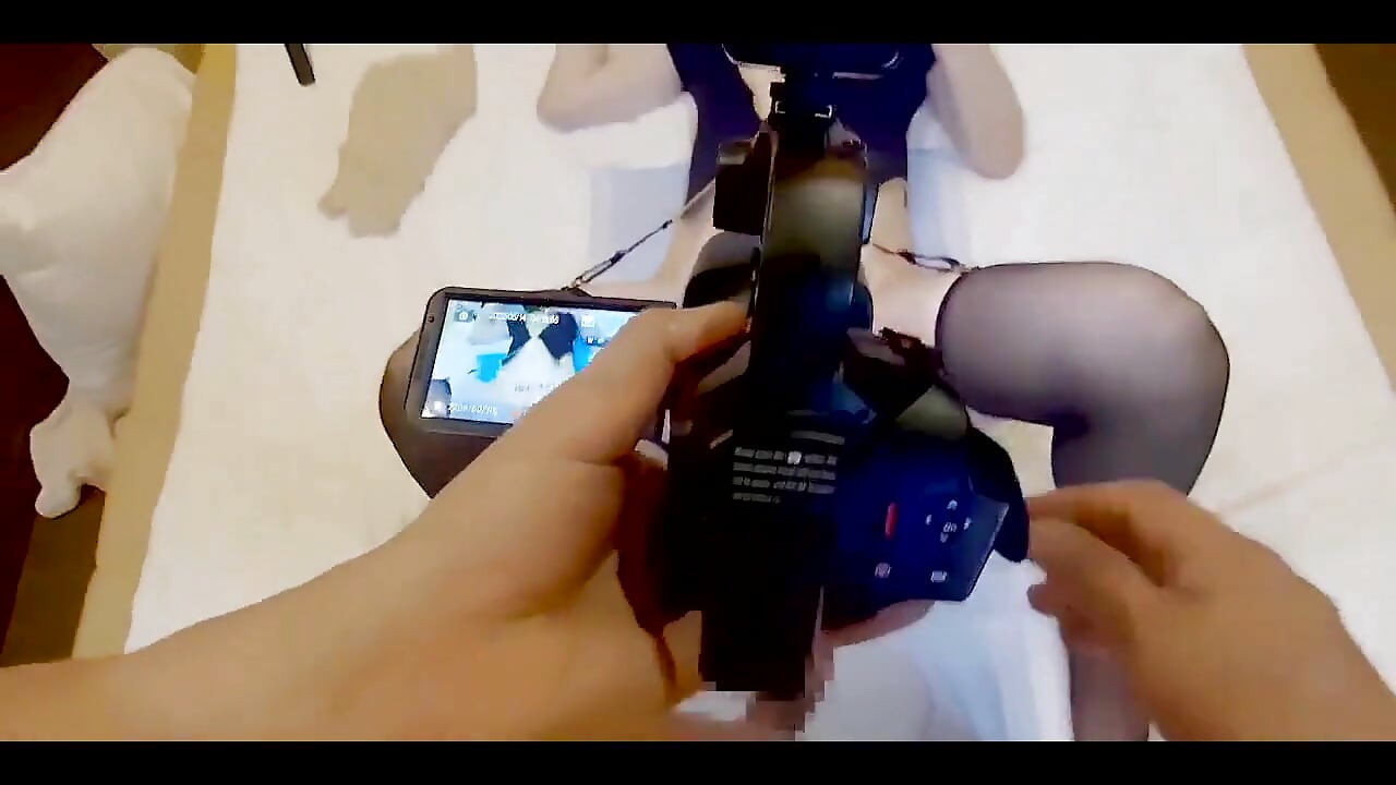 Mayu No84 - poliție erotică, orgasm convulsiv, ejaculare, vorbe murdare, lins anal, oral adânc în gât, legare la ochi, vibrator anal, ejaculare înăuntru