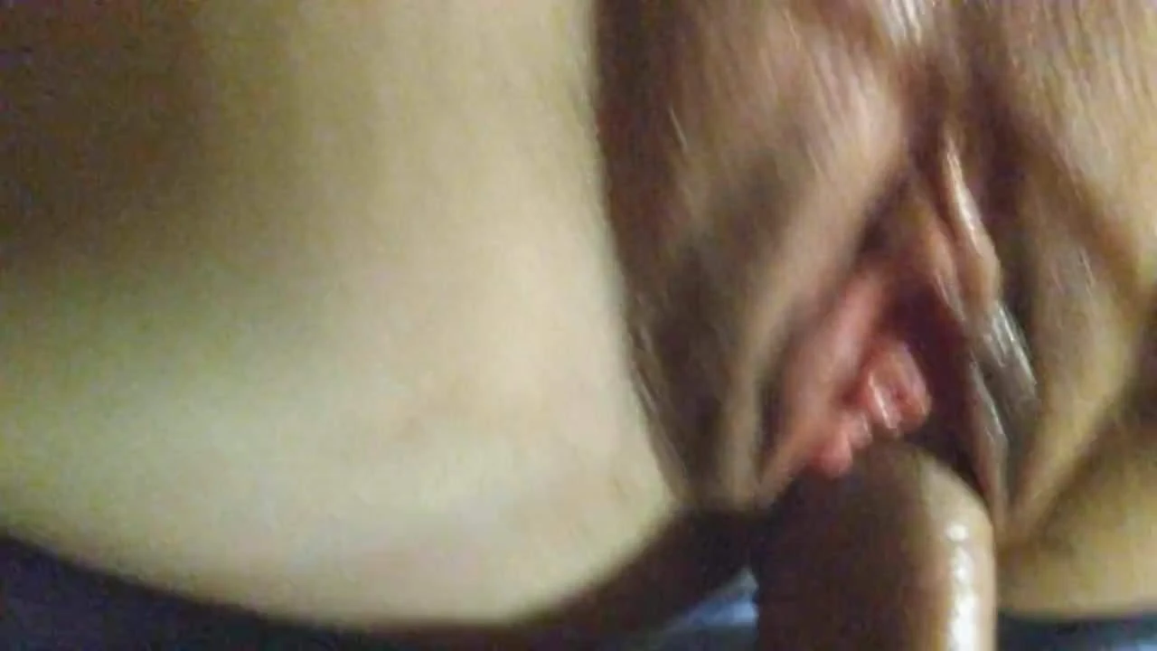 特写缓慢渗透