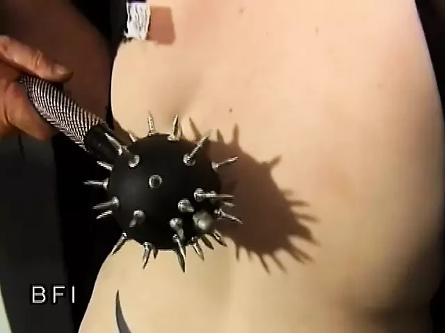 Chhedi huee larki ko bandha jata hai aur kore mare jate hain