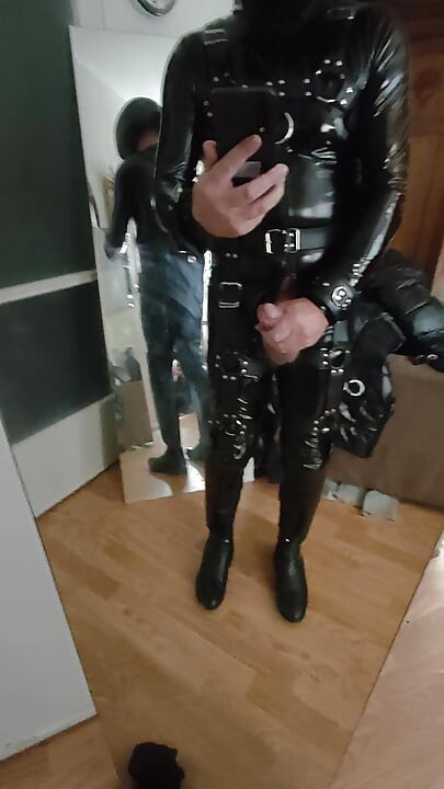 ShinySam1, sjajna, odelo za mačke, čizme za jahanje...