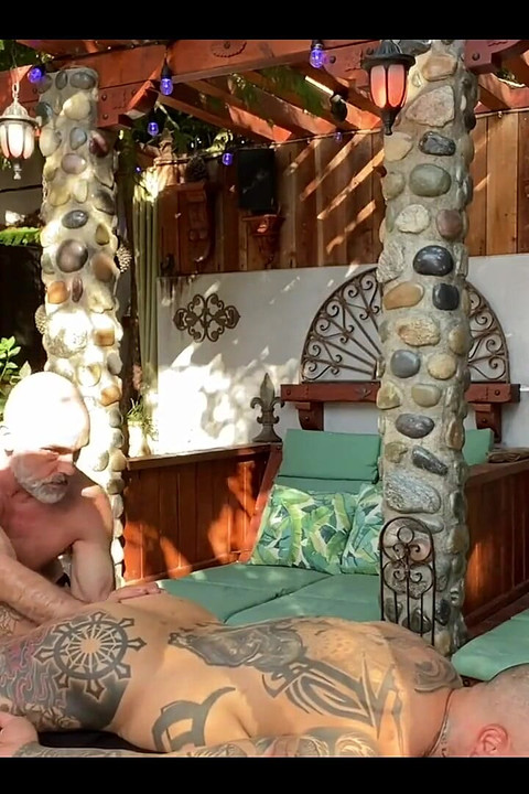 Welcome to Planet Earth Part 1