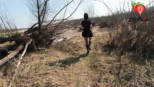 Emo girl first gives blowjob on the beach and then gets fucked at home