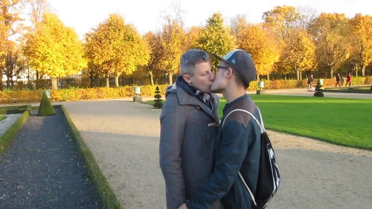TWINK IS ALWAYS HUNGRY FOR RAW COCK