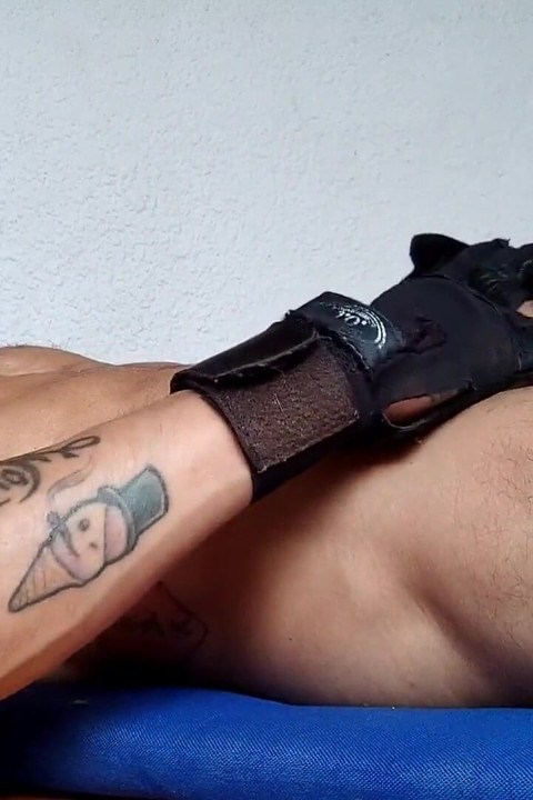 A Good Handjob in the Middle of the Exercise for the Ass