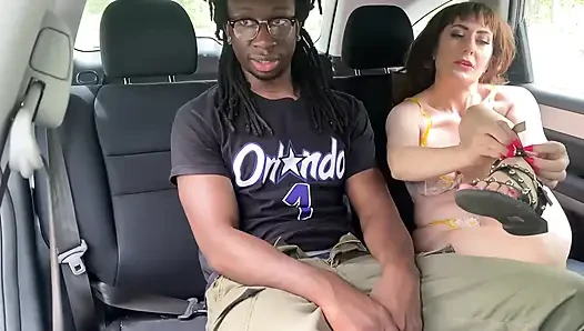 Roadside Assistance Bts Melody Mynx & Kaiden Bailey Car Sex