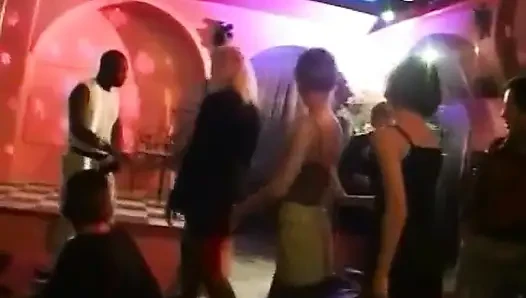 Französische gangbang-party