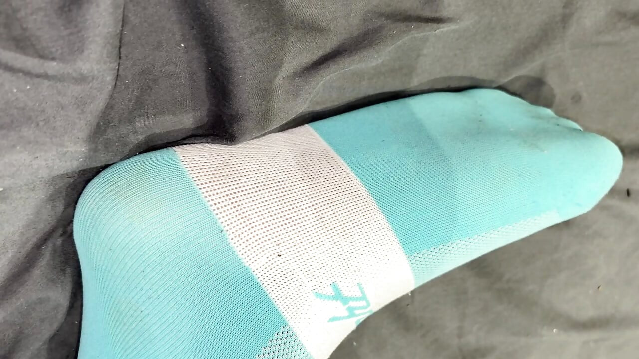 Menggesel & Menunjukkan