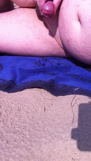 Jerk at the Beach