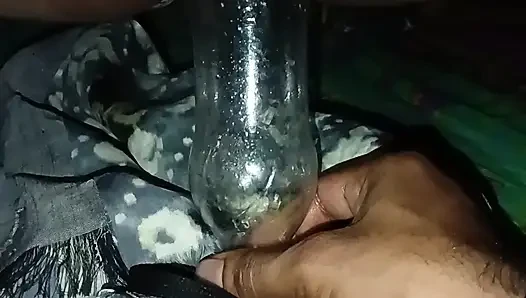 Baldız bugün şişeyle seks yapıyor