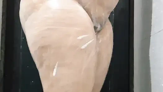 Anal ateşli desi 18 genç kızda ilk kez parmaklıyor